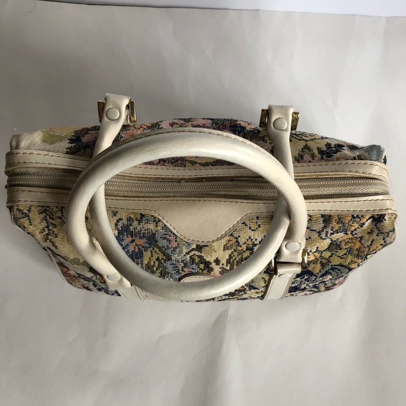 Austin Designs Vintage Tapestry Handbag Floral - Picture 3 of 8